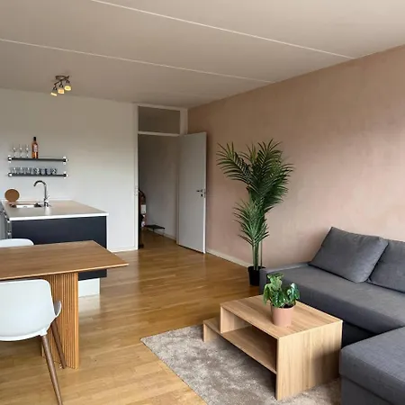 Frederiksberg Stunning アパート *