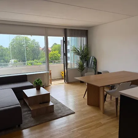 Frederiksberg Stunning アパート コペンハーゲン